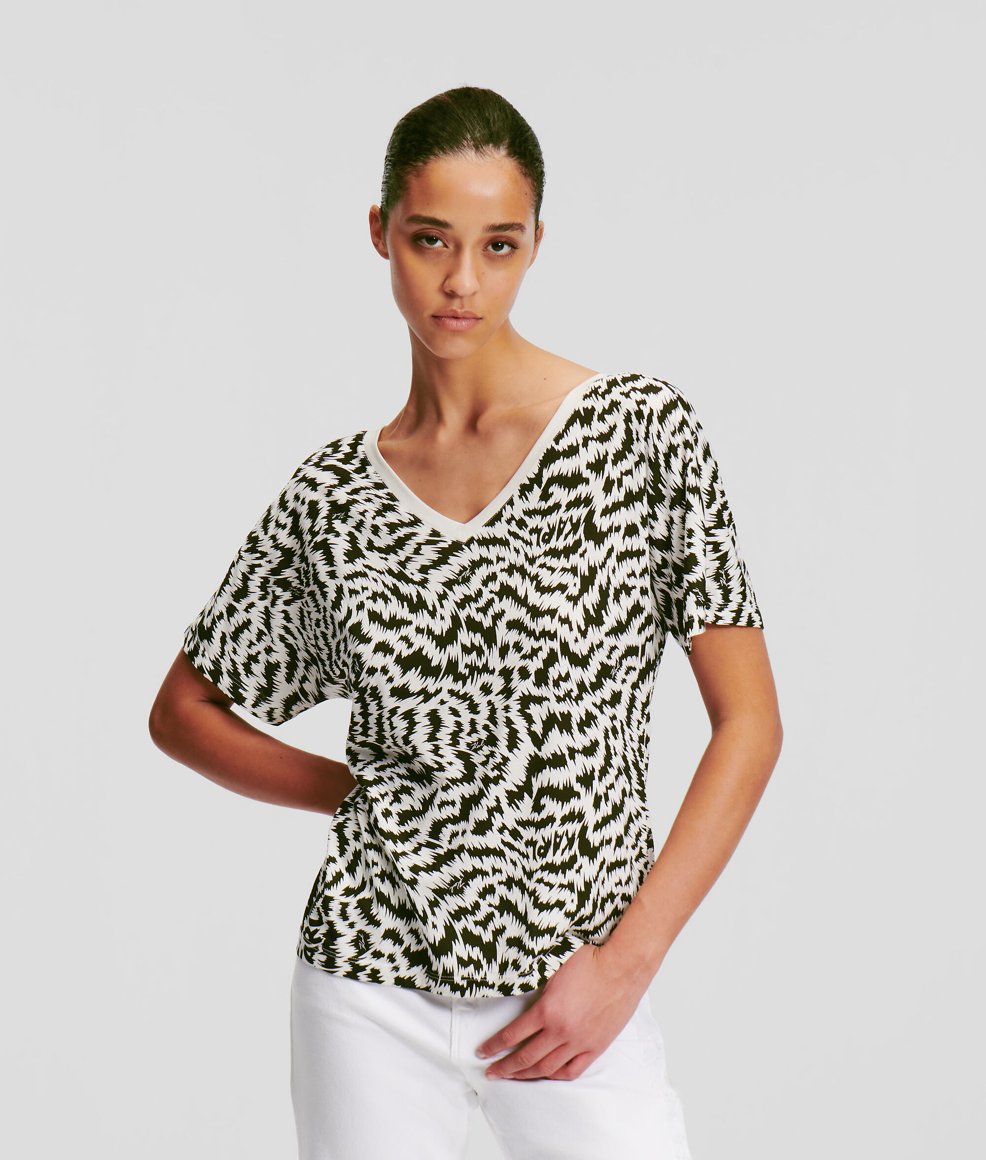 (image for) Unique Value Zebra-Print V-Neck Top